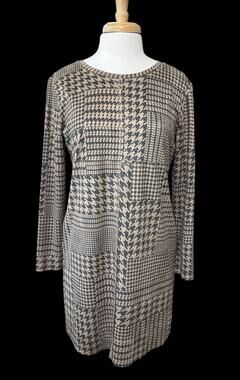 JOH Aurora Faux Suede Houndstooth Faux Suede Shift Dress size M Soft Cozy Fall